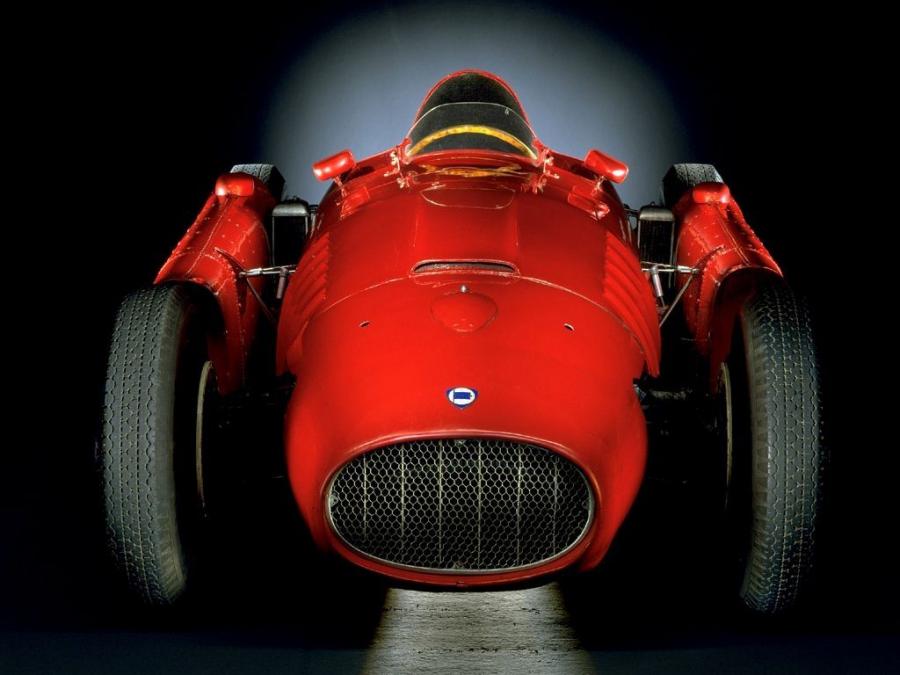  Ferrari Lancia D50 1954 года  (фото 3 из 9)